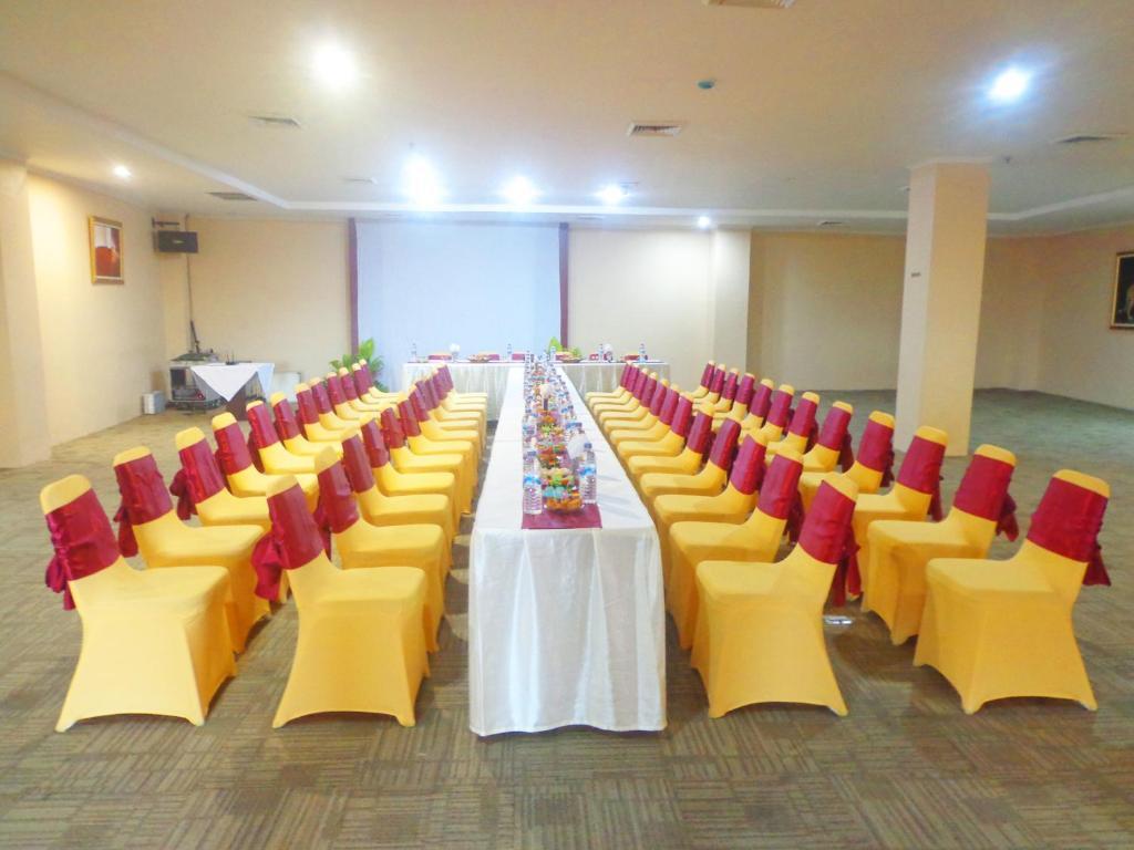 Sapadia Hotel Siantar Pematangsiantar Εξωτερικό φωτογραφία